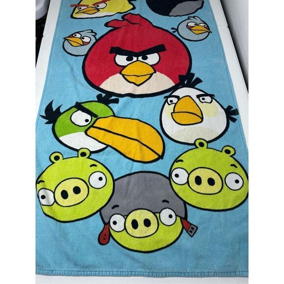 Rare Angry Birds Beach Buth Pigs Cotton Towel 51” X 26” Blue Yellow Green - Picture 3 of 11